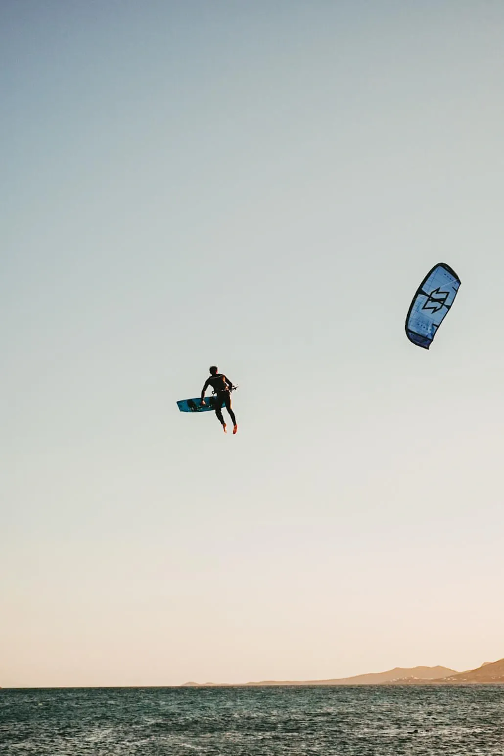 kitesurfing beach