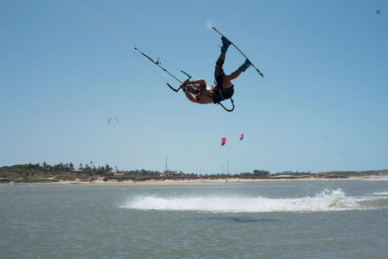 handlepass unhooked kitesurfing