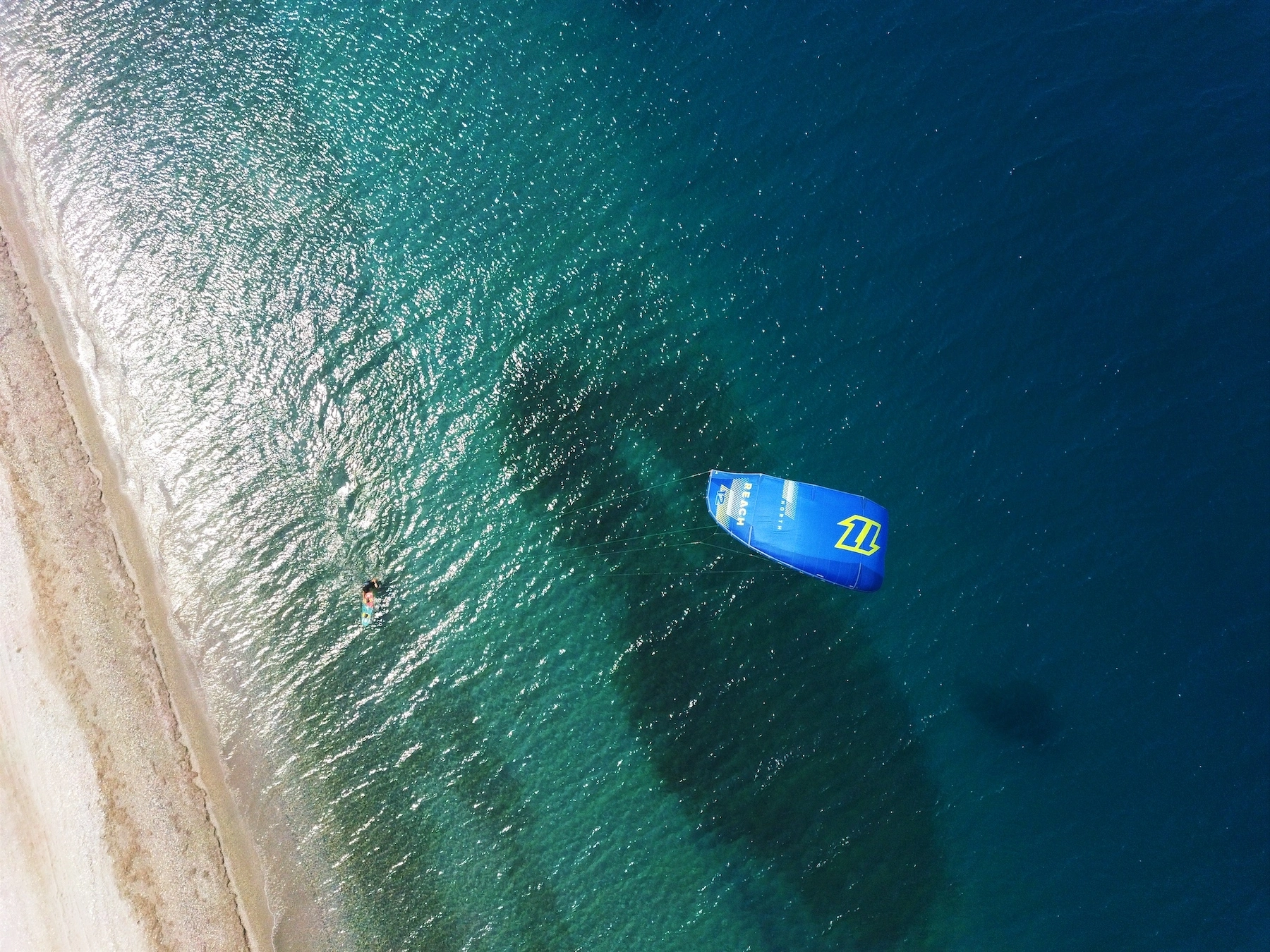 kitesurfing beach