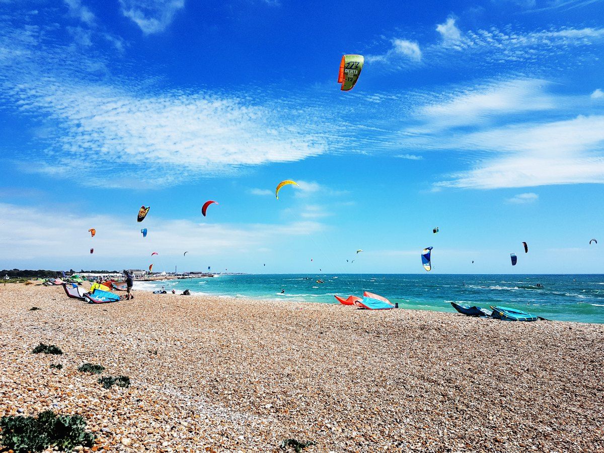 Beginner's Guide to Kitesurfing in Greece: Discover the Thrills
