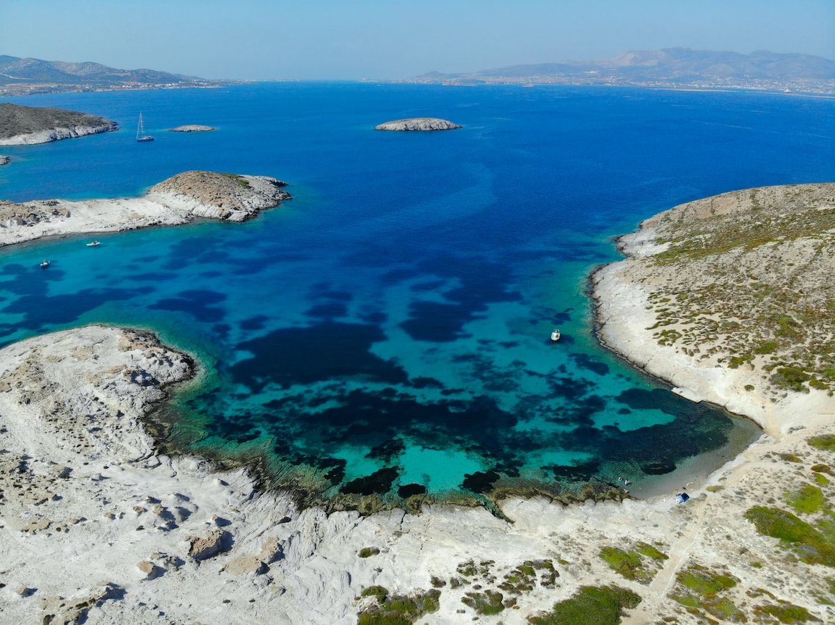 Sustainable Thrills: Embracing Eco-Friendly Kitesurfing in Greece